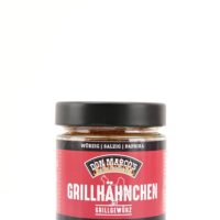 Grillhaenchen Grillgewuerz in Glasbehaelter, rot schwarzes Papier Etikett, schwarzer Schraubdeckel